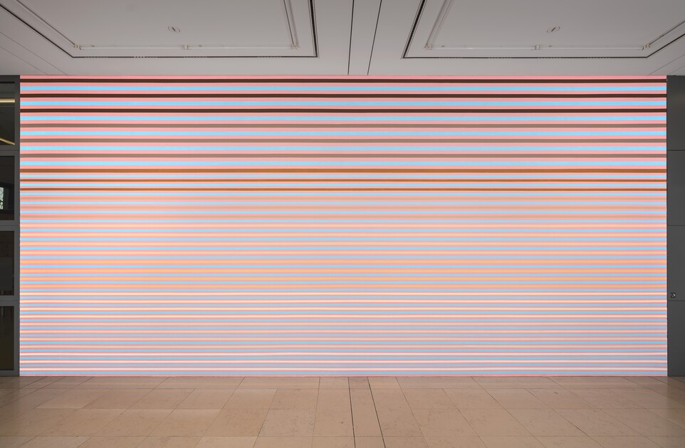 Puppies Puppies (Jade Guanaro Kuriki-Olivo), Raquel Willis Black Trans Flag Tribute • Fenty Make-up Foundation Shades • Sol LeWitt • Bridget Riley • Instructional Wall Painting, 2025, Acryl auf Wand Hamburger Kunsthalle, erworben 2025, Foto: Christoph Irrgang Puppies Puppies (Jade Guanaro Kuriki-Olivo), Raquel Willis Black Trans Flag Tribute • Fenty Make-up Foundation Shades • Sol LeWitt • Bridget Riley • Instructional Wall Painting, 2025, Acryl auf Wand Hamburger Kunsthalle, erworben 2025, Foto: Christoph Irrgang